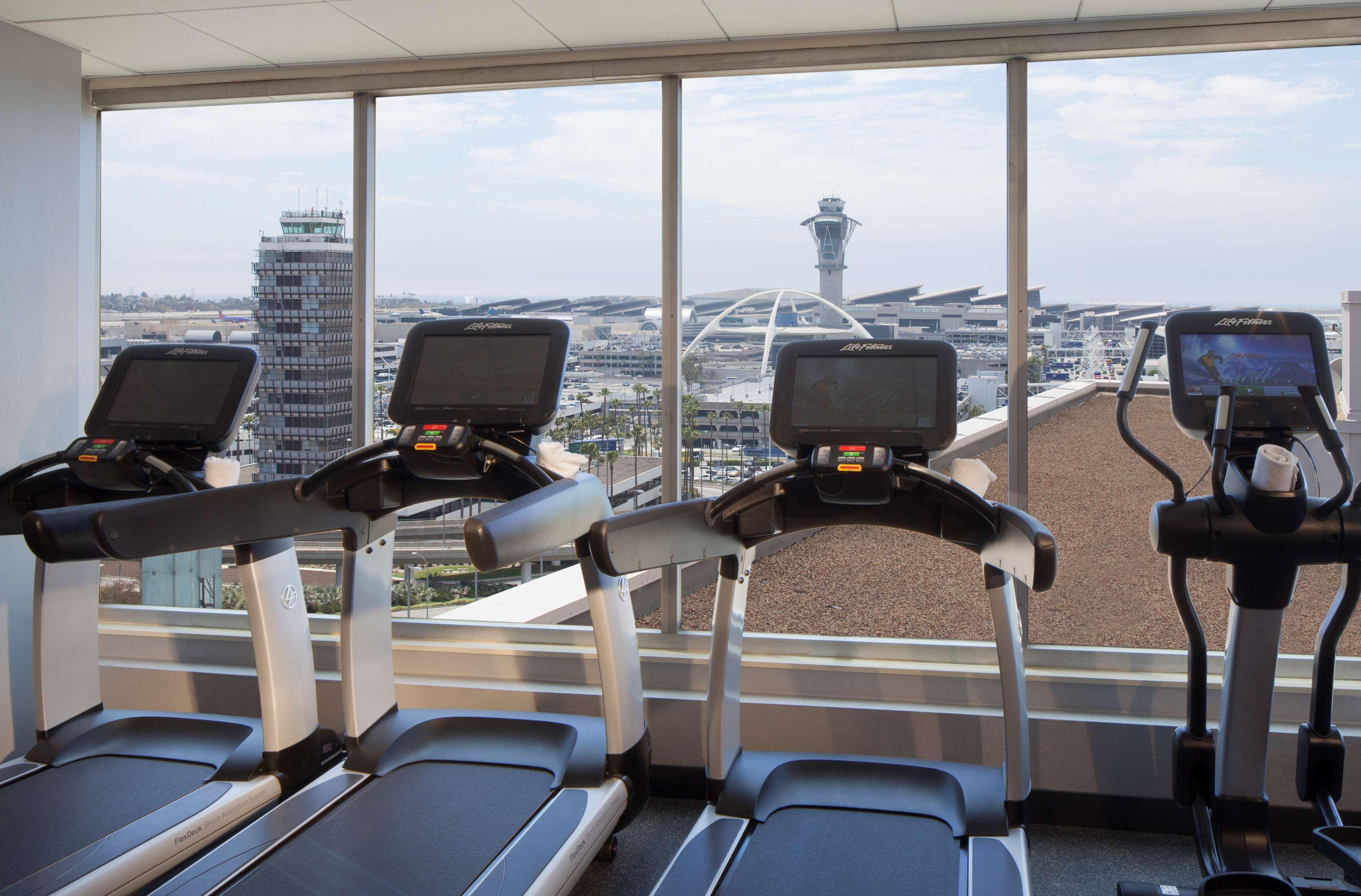 Hyatt Regency Angeles International Airport Hotel
