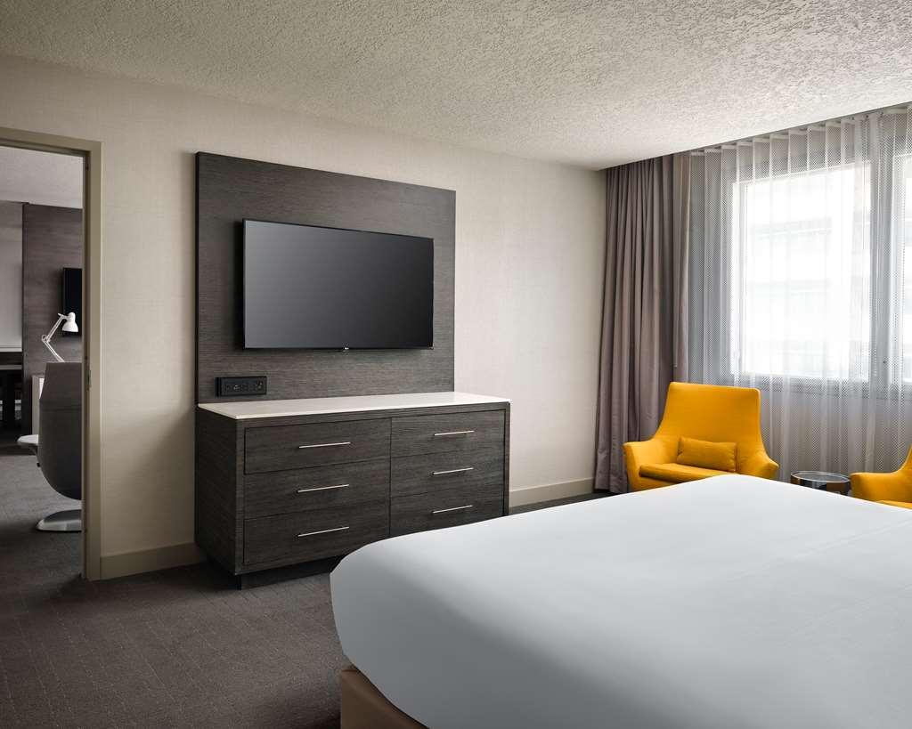 Hotel Hyatt Regency Angeles International Airport 3*